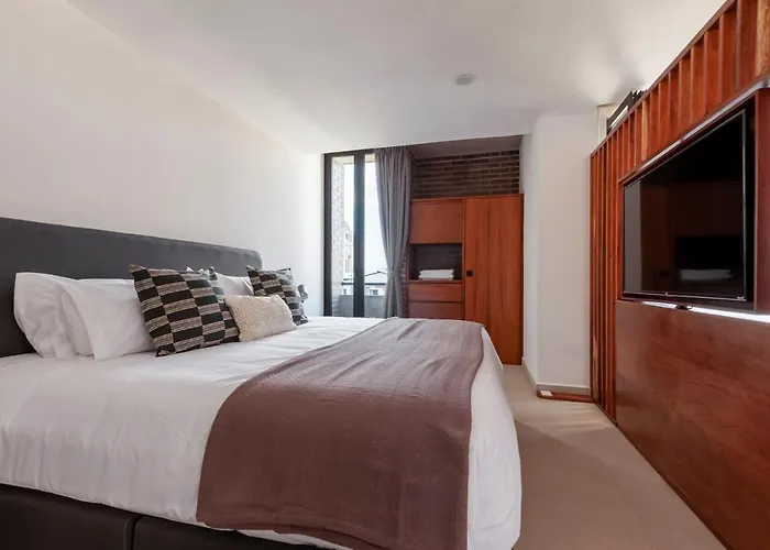 Apartahotel Alcazar