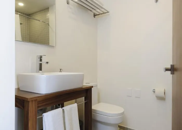 Alcazar Apartahotel 4*